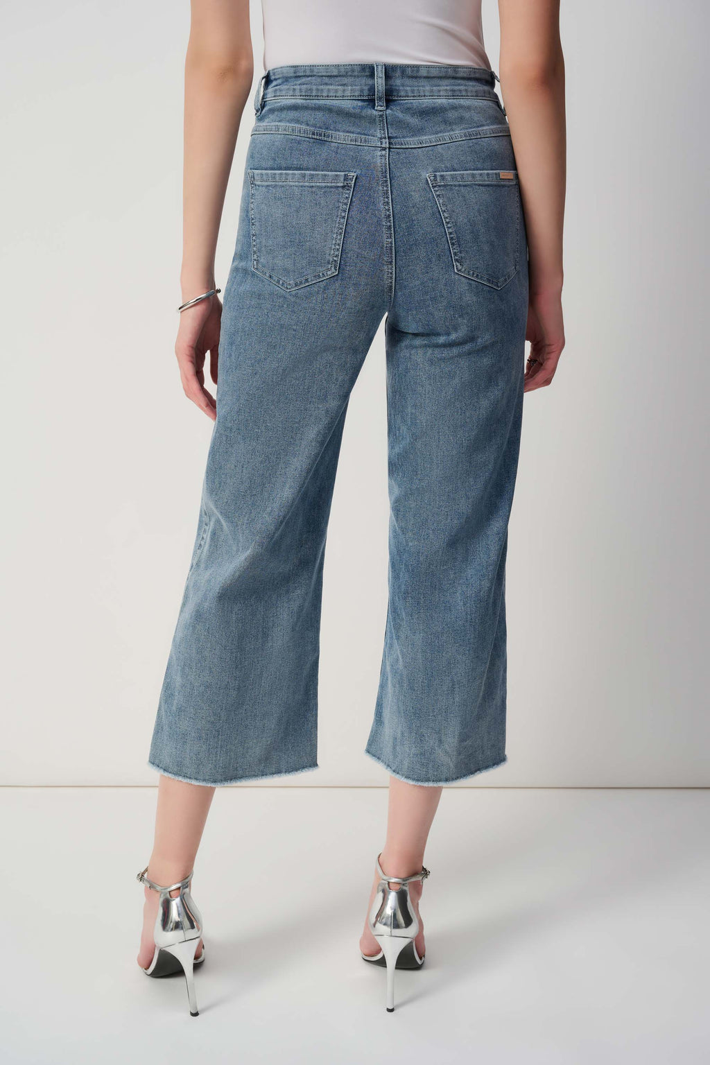 Joseph Ribkoff - Wide Leg Cropped Jeans - 251901