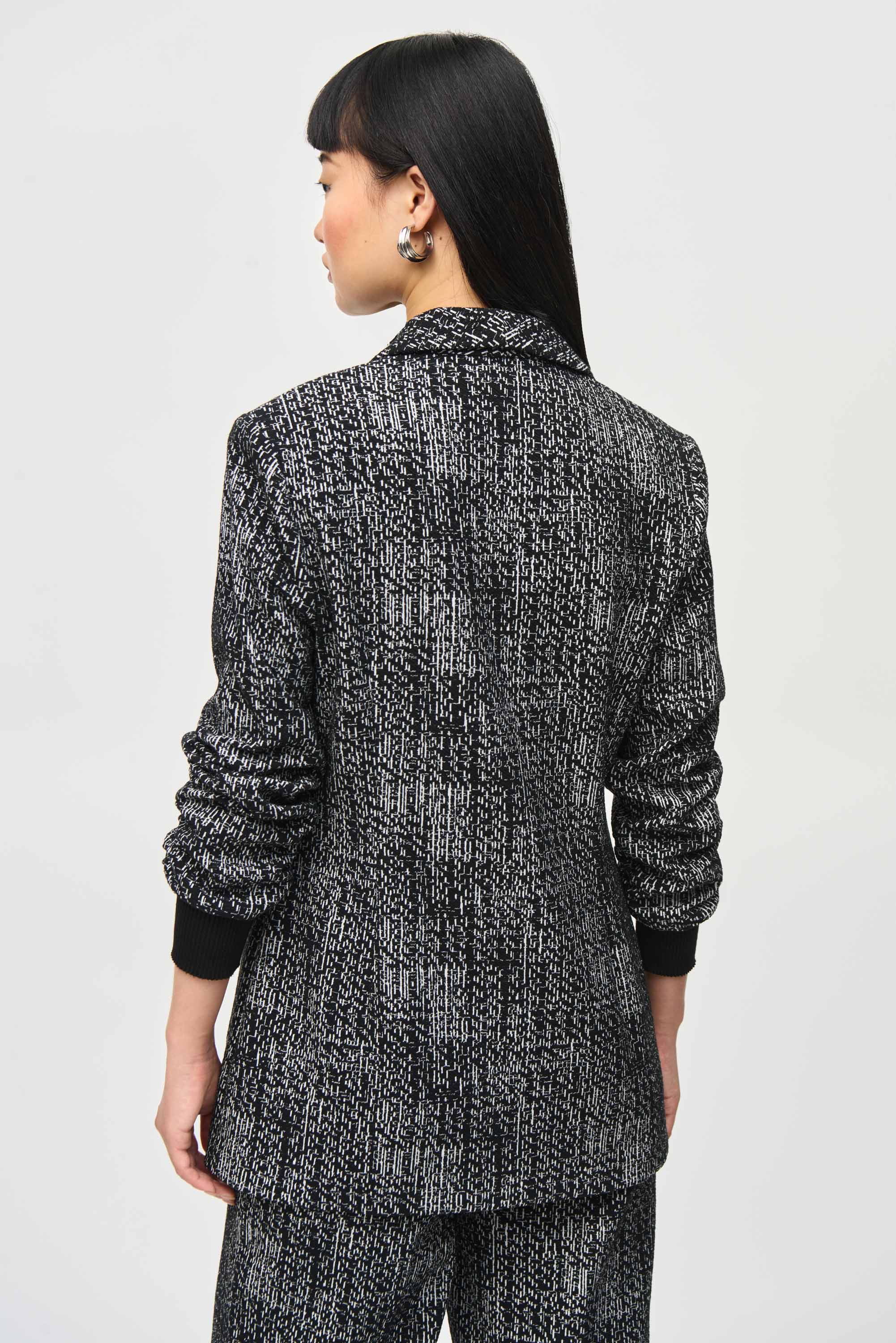 Tweed Knit Fitted Blazer 243053