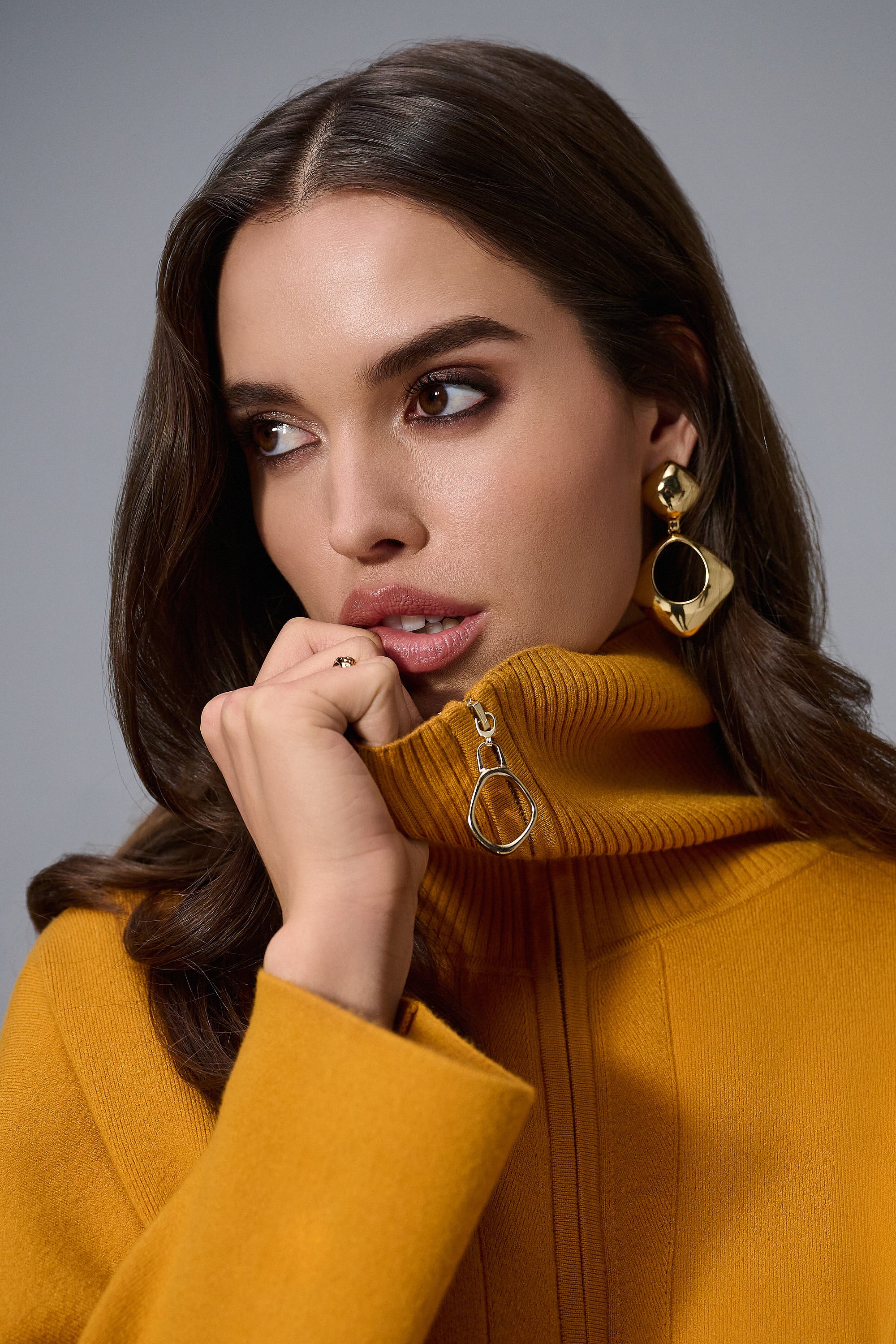Joseph Ribkoff | Sweater Knit Boxy Pullover With Zipped Collar 253963