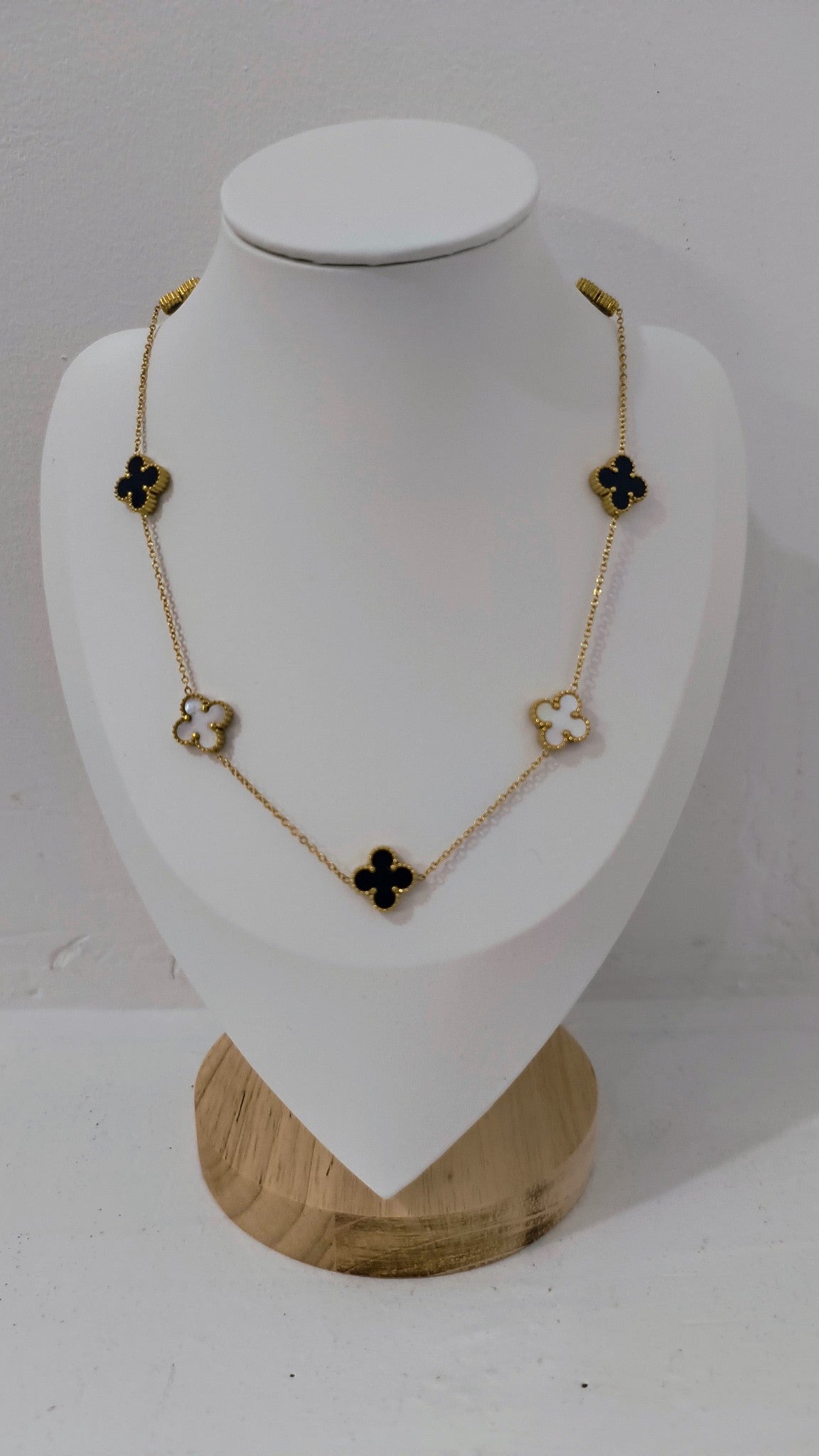 Standard size clover necklace