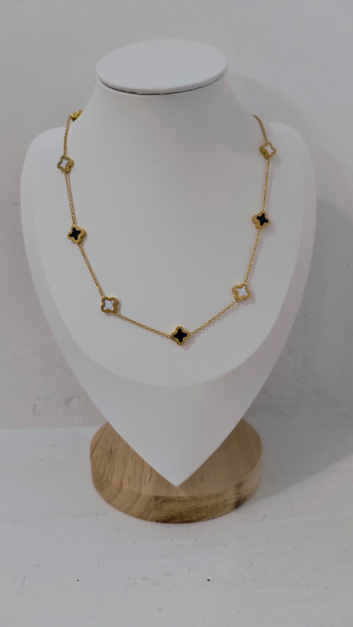 CLOVER Necklace small
