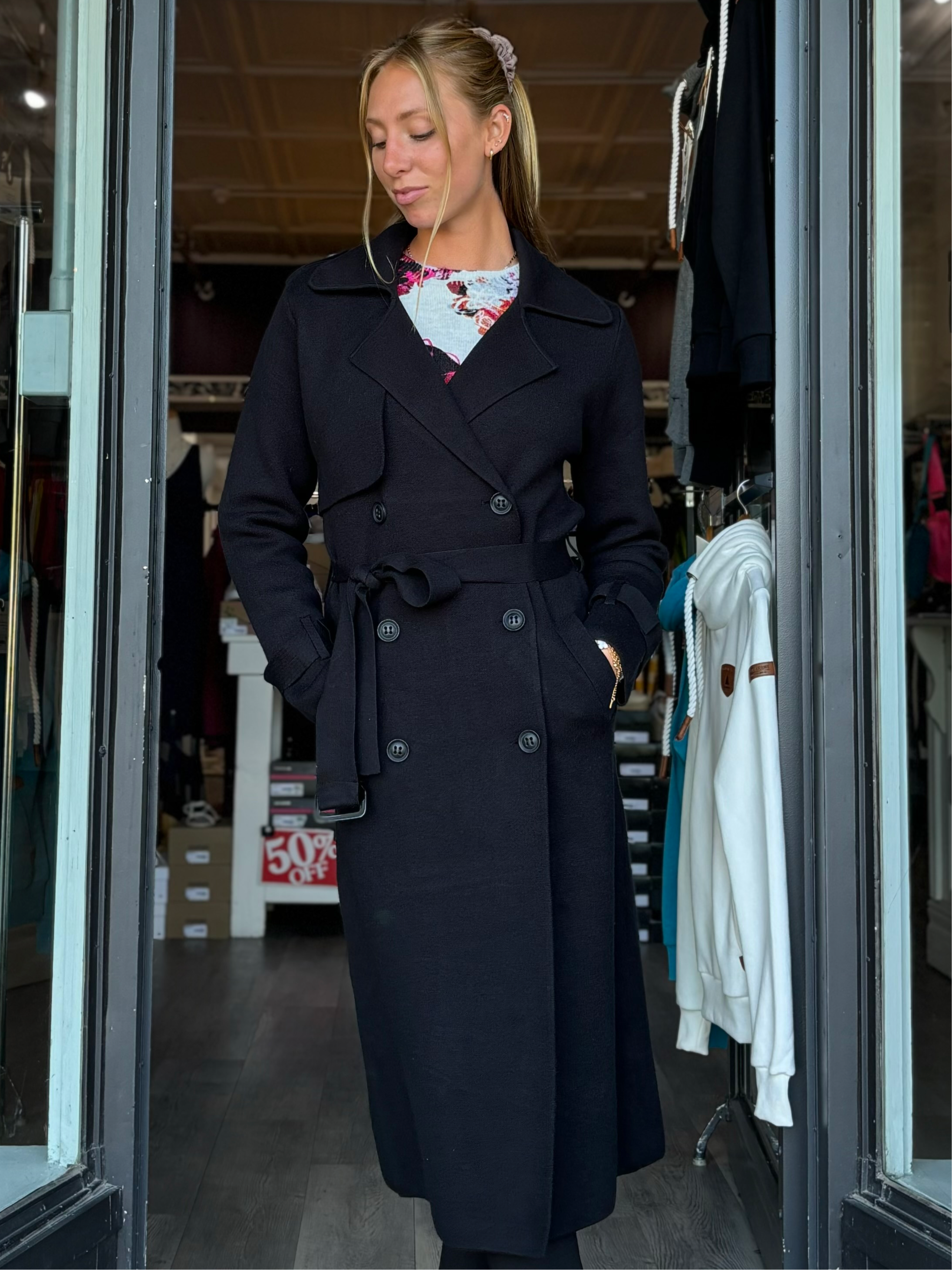 Lyla + Lux - Preston Trench