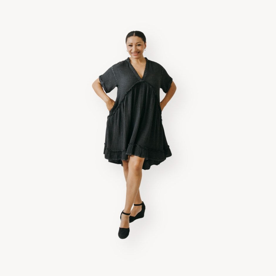 POKOLOKO Crinkle Ruffled V Dress