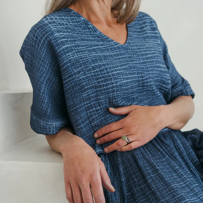 POKOLOKO Crinkle V Neck