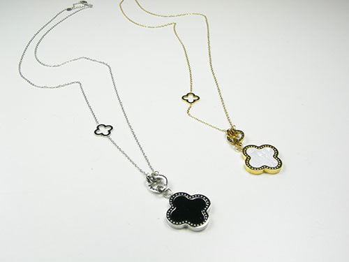 Floating Clover on Fine Chain