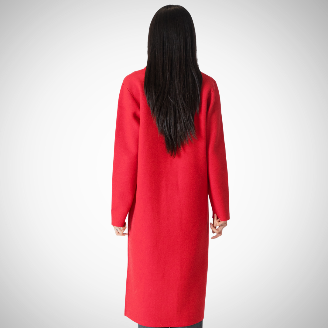Elegant and timeless design Classic notch collar Convenient pockets Cozy and stylish fit Perfect for chilly mornings or nights out Made of 68% Acrylic, 28% Polyester, and 4% Elastane Color: Red