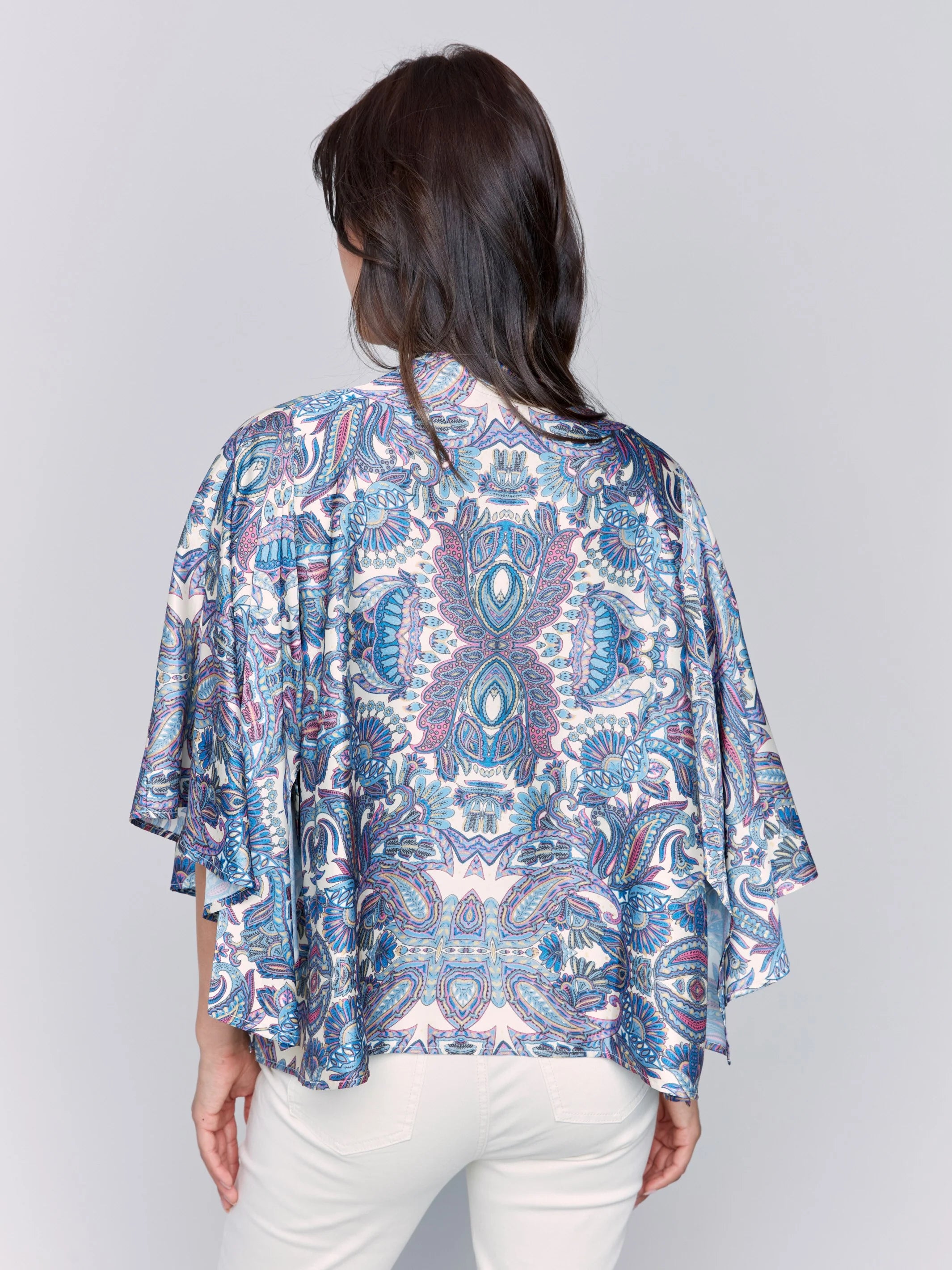 Pearls Boutique-Port Dover Ontario-Charlie B-printed-satin-kimono-cashmere colourway (soft blues, white, pink  paisley print)
Paisley Satin Kimono

Wide 3/4 Sleeves

Open-Front Design

Longer Front Hem

Paisley Print in Luxe Satin

Relaxed, Flowing Silhouette

Soft and Lightweight Fabric (97% Polyester, 3% Spandex)