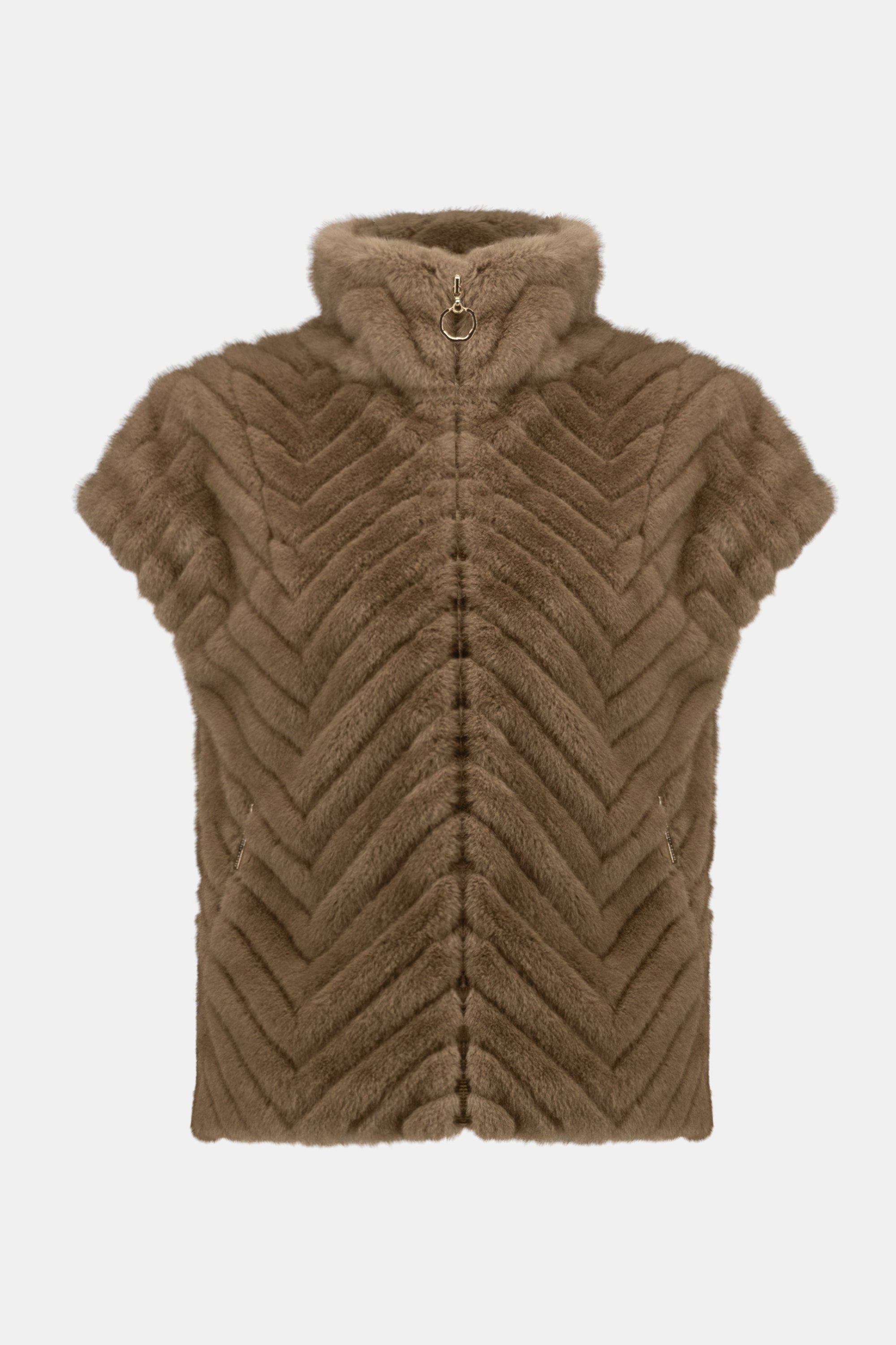 Pearls Boutique-Port Dover Ontario-Joseph Ribkoff |Chevron Faux Fur Mock Neck Vest- colour Mink

Stand out in style with this chic faux fur vest, featuring a striking chevron print for a bold yet sophisticated touch. Designed with a sleek zip-front closure, short capped sleeves, and a refined mock neck, it’s a statement piece that's sure to enhance any outfit.

100% Polyester
Faux fur
Chevron print
Mock collar
Short cap sleeves
Zip front closure
Zip pockets
Lined 