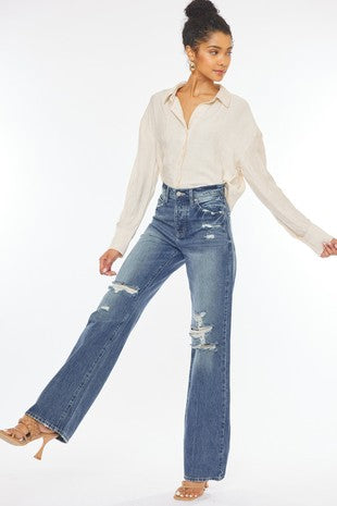 Pearls Boutique-Port Dover Ontario-Ultra high-rise 90s wide leg flare jeans

Medium wash Rigid, distressed, Hidden button fly

Regular hem

11 1/2 inch rise

34 inch inseam

100% cotton

11.4 OZ
5 pocket styling 