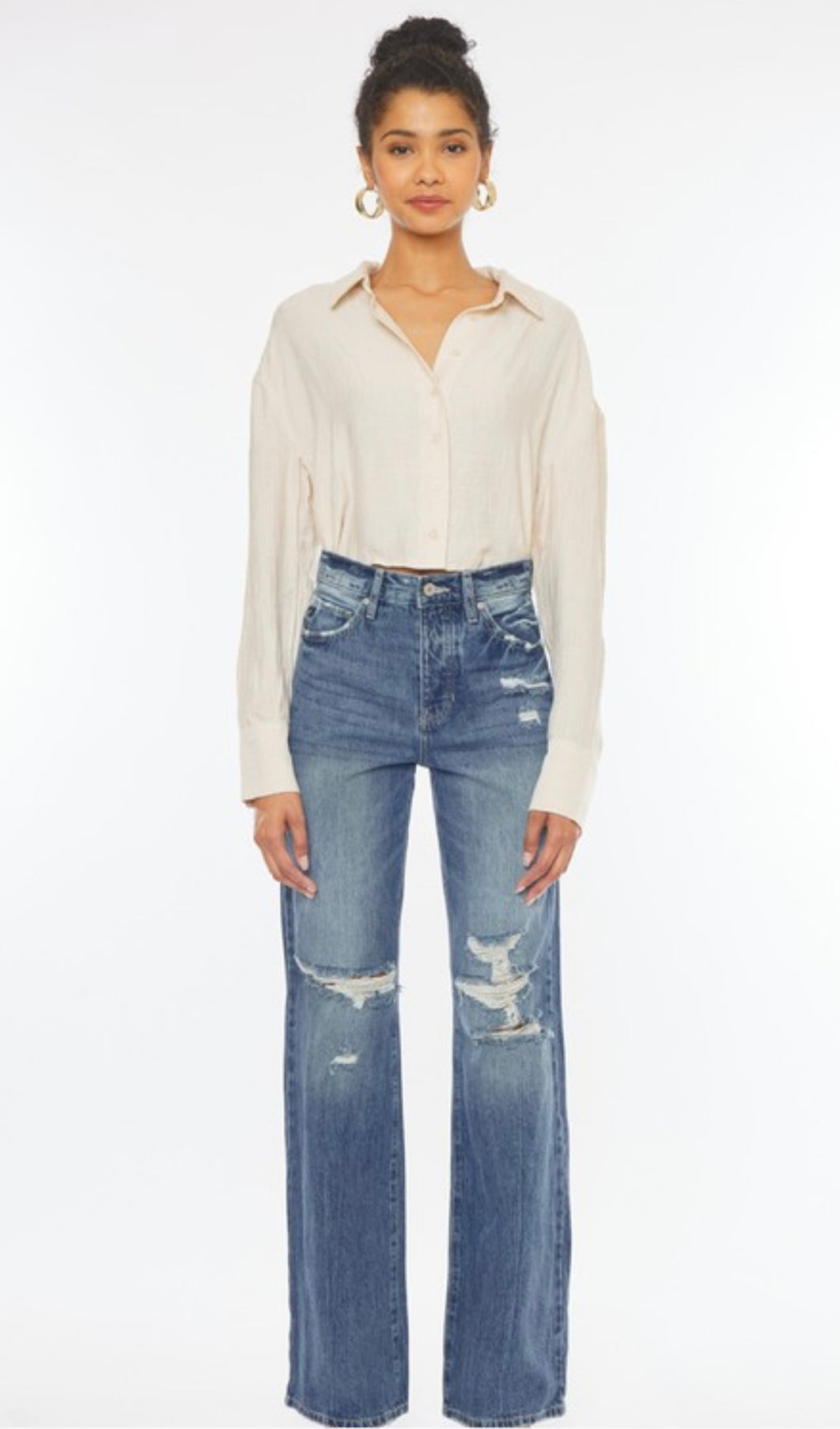 Pearls Boutique-Port Dover Ontario-Ultra high-rise 90s wide leg flare jeans

Medium wash Rigid, distressed, Hidden button fly

Regular hem

11 1/2 inch rise

34 inch inseam

100% cotton

11.4 OZ
5 pocket styling 