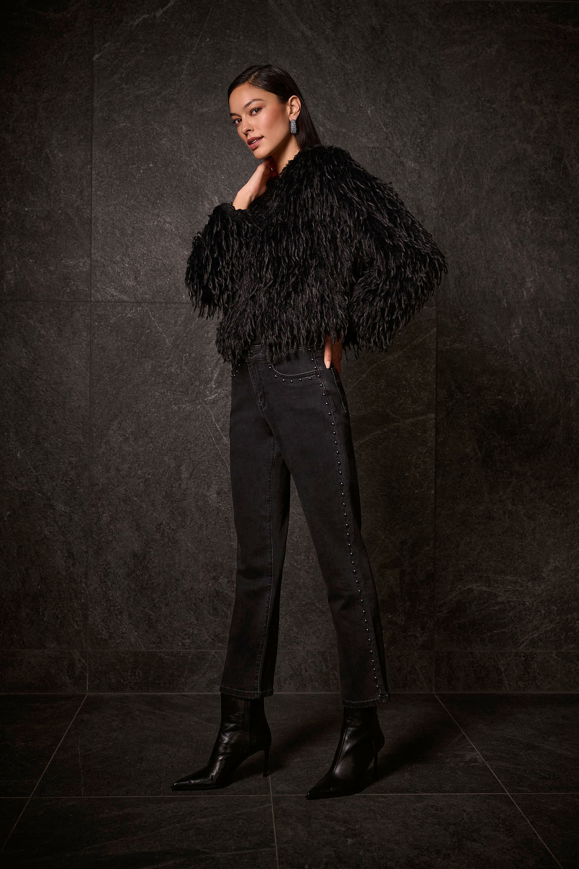 Pearls Boutique- Port Dover Ontario-Joseph Ribkoff | Classic Straight Leg Jeans with Studded Seams-254916. Black washed denim.
Classic straight leg cut for timeless versatility
– Studded side seams add subtle shine and attitude
– Woven Repreve® stretch denim made from recycled plastic bottles
– Mid-rise waist with clean finishing
– Unlined for lightweight, all-day comfort