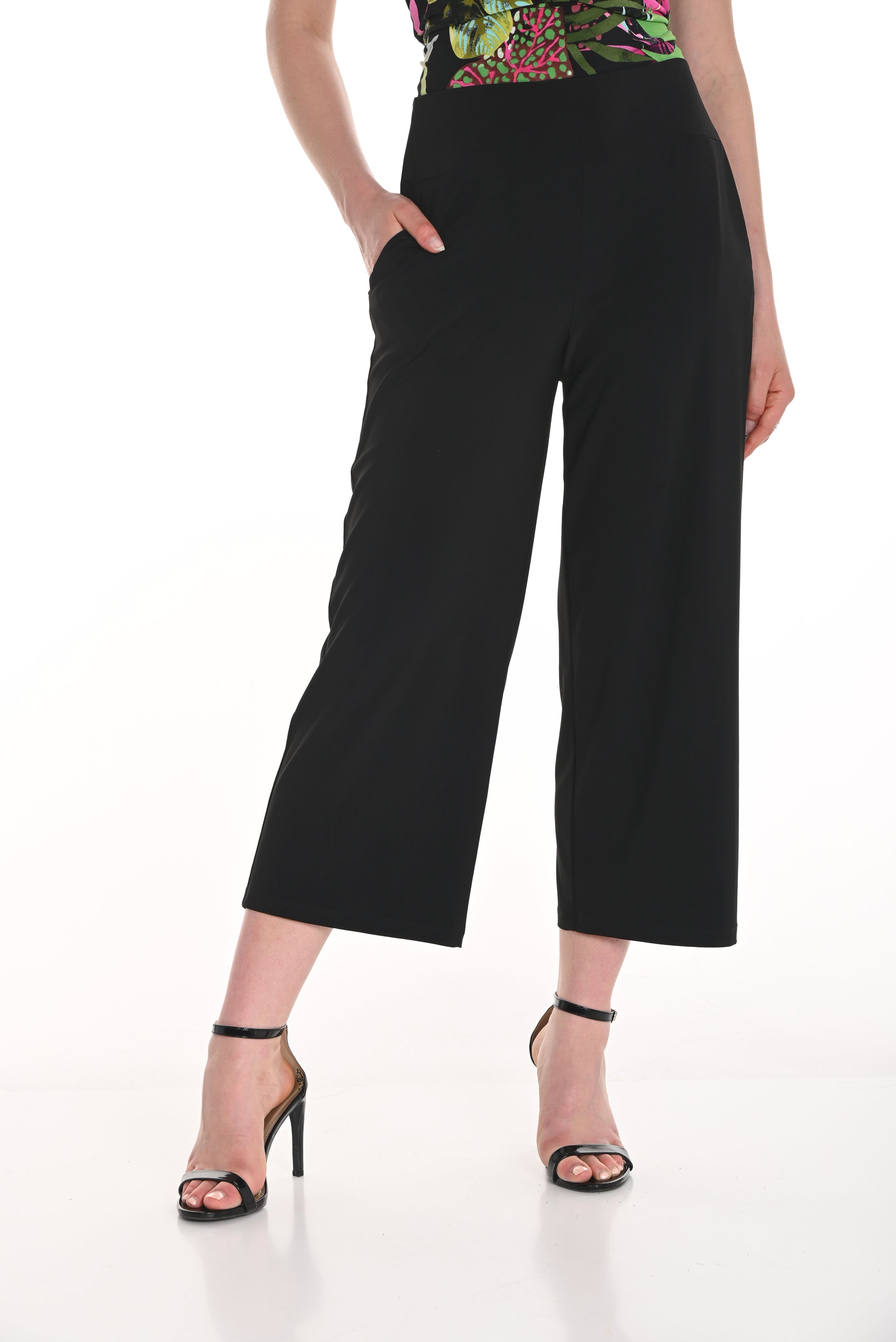Pearls Boutique - Port Dover Ontario-Frank Lyman Knit Black Pant 256012, high-waisted cropped wide-leg trousers, elastic waistband, functional pockets,  Made from a soft 95% polyester and 5% elastane blend, offering versatile style for both casual and office wear.