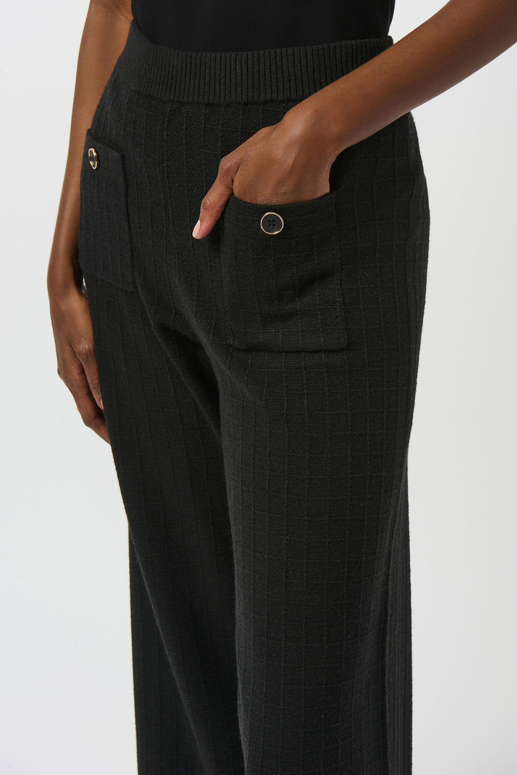 Pearls Boutique | Port Dover Ontario | Joseph Ribkoff | Sweater Knit Straight Leg Pants | 253984-11 | colour black. 
Pull one, high rise, straight leg, Luxe viscose-blend sweater knit for a soft, structured feel

High-rise pull-on waistband for seamless comfort and sleek lines

Straight-leg cut that elongates the silhouette

Front patch pockets for a modern tailored detail

Lightweight and unlined for breathable wear

50% Viscose Rayon, 28% Polyester, 22% Nylon