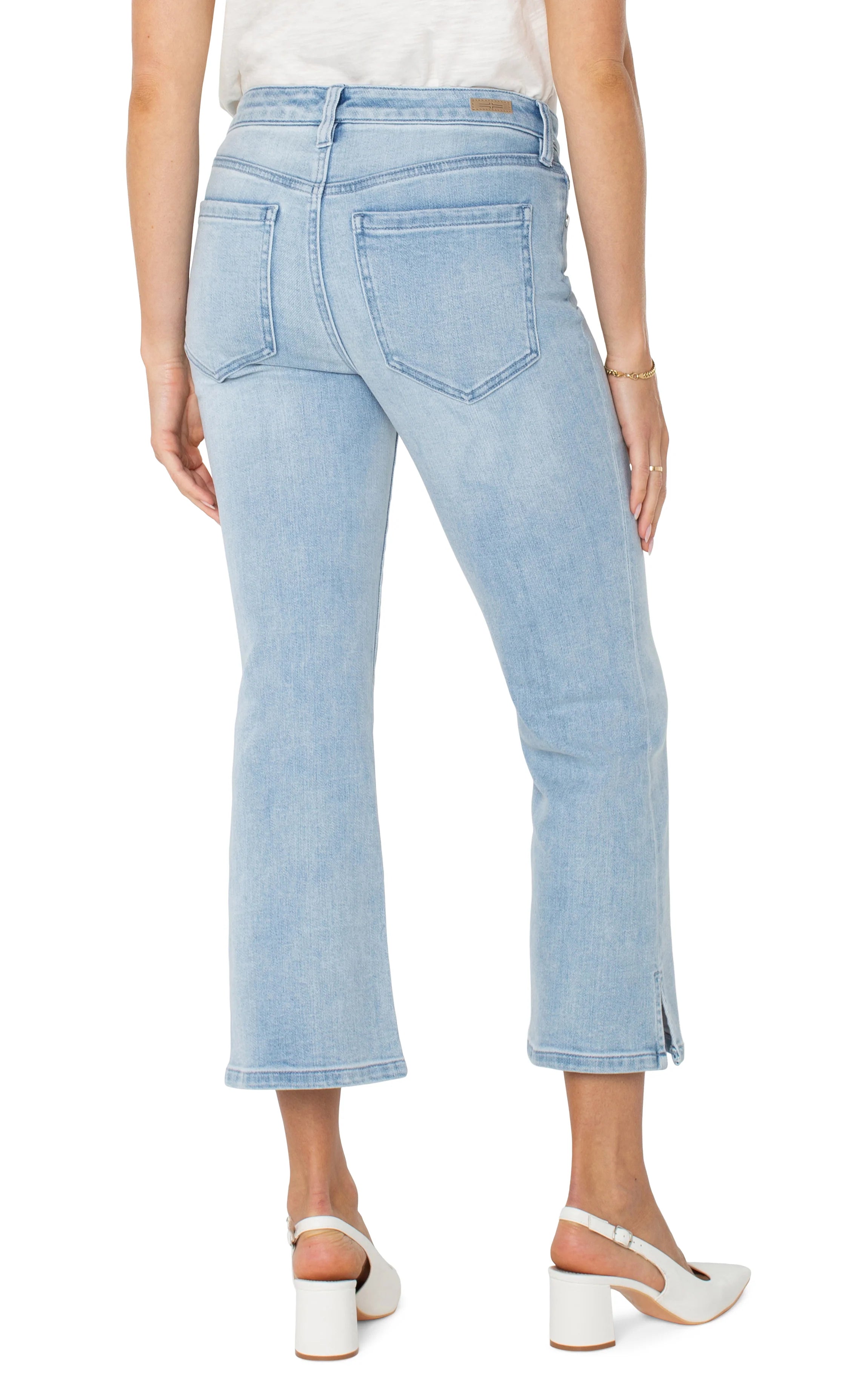 Pearls Boutique|Port Dover Ontario|Liverpool|Hannah Crop Flare With Side Slits| Clarkdale Blue Denim Wash|Light wash crop flare jeans with a slit hem

Mid-rise fit with a flattering silhouette

25.5" inseam, 9-5/8" front rise, 19" leg opening

Classic 5-pocket design with zip fly and logo button closure

Set-in waistband with belt loops


Style #: LM7987F88

Soft, stretchy fabric blend (94% Cotton, 5% T400, 1% Lycra
