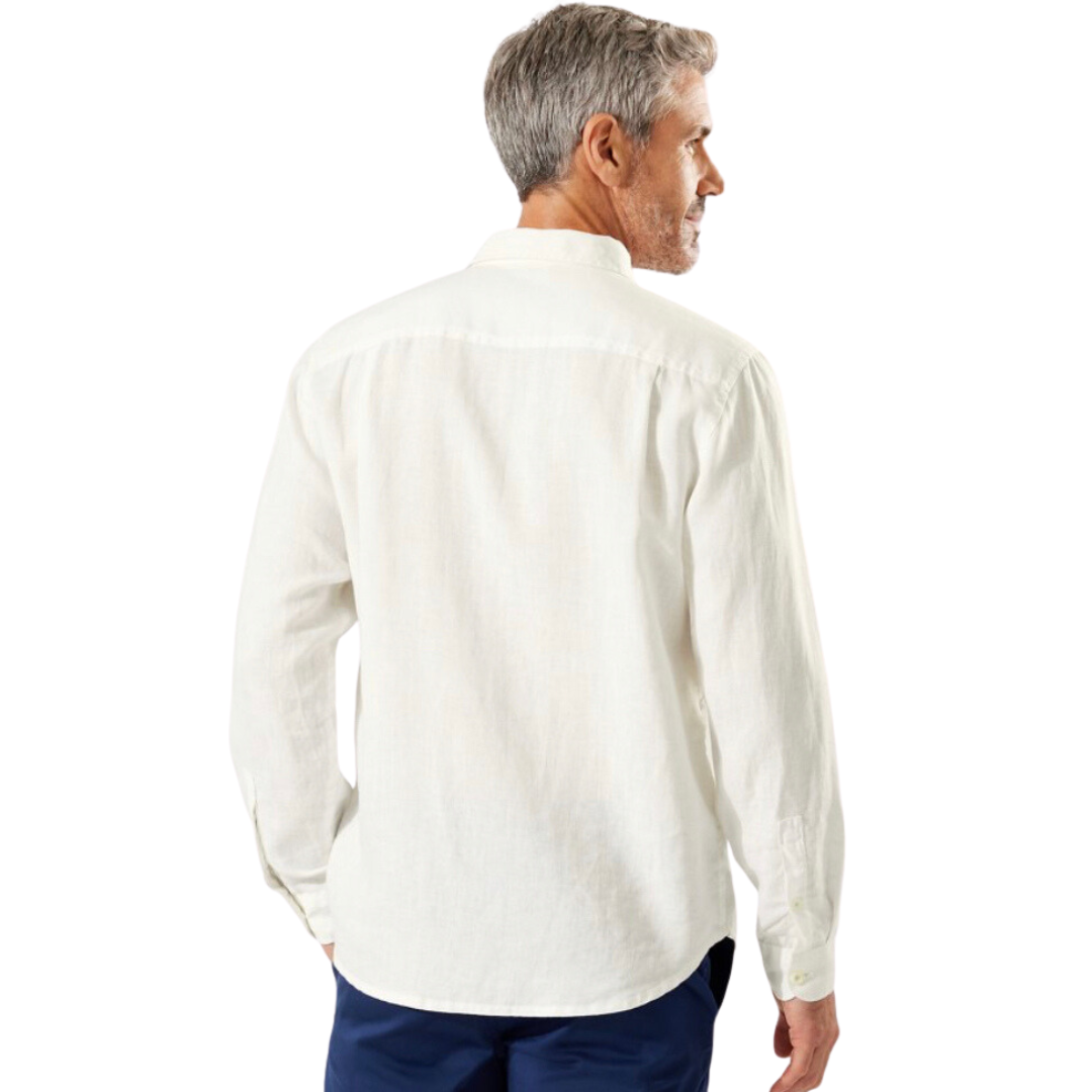 Pearls boutique - Port Dover Ontario - Tommy Bahama - Breezer Long Sleeve White Linen Shirt.Linen Button Front Shirt,long sleeve, Collar, Pocket . Experience the epitome of tropical beach relaxation in this casually luxe Breezer Linen Shirt. Constructed from ultra-soft and lightweight linen, it features a solid, pigment-dyed colour for a look that becomes more and more beautiful with time. A pocket gives you the perfect spot for your beach essentials.