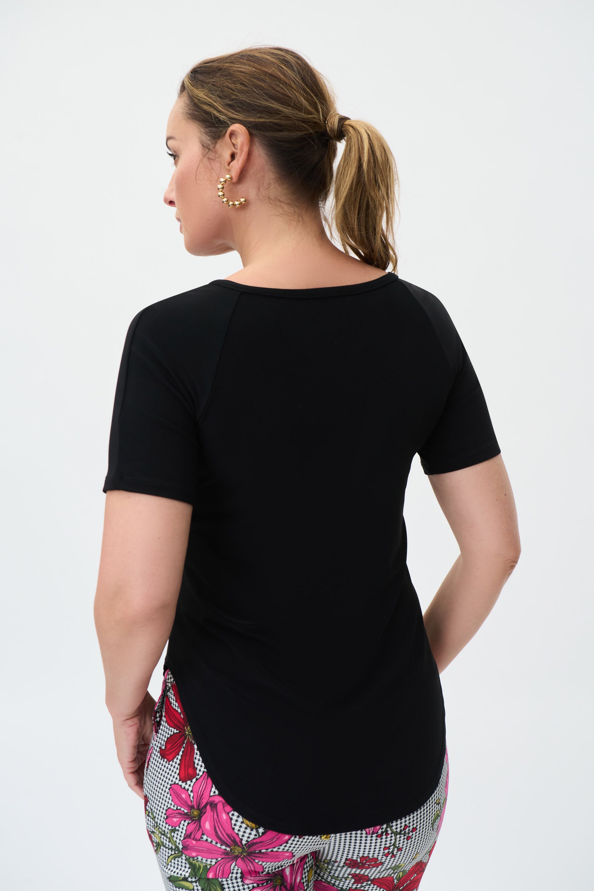 Pearls Boutique Port Dover - Joseph Ribkoff - Black Tunic. 222154. Classic Tunic With A Ribkoff Twist.  Crew Neckline With Mesh Inlays.  Shirt Style Hem. Light Weight Jersey Material 